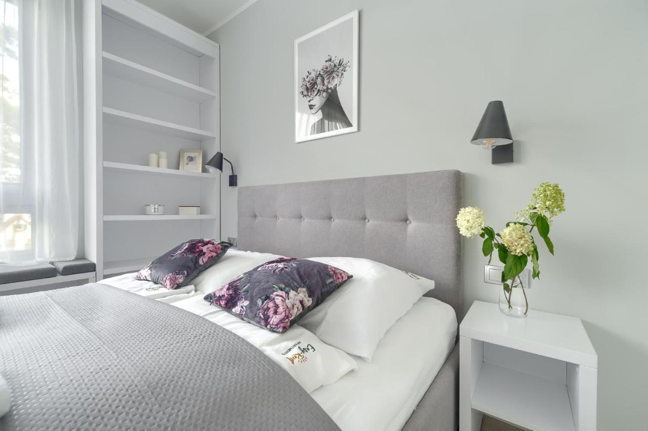 Apartament Doris 1 Z Pieknym Widokiem Pobierowo Exterior foto